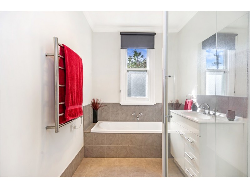 11 Dowling Street, Launceston TAS 7250
