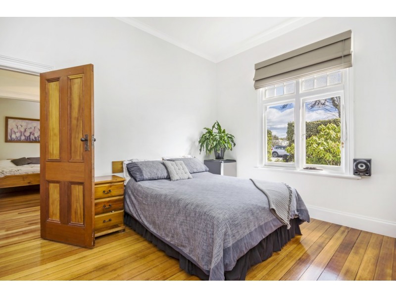 11 Dowling Street, Launceston TAS 7250