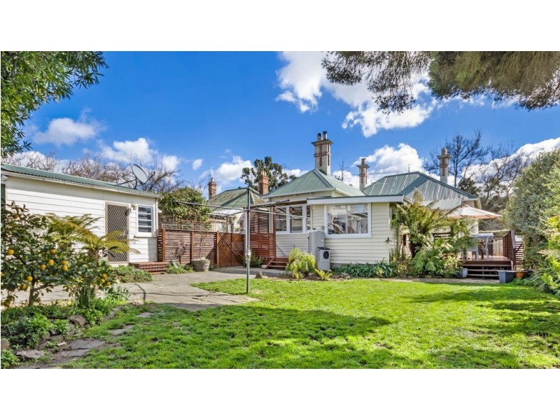 11 Dowling Street, Launceston TAS 7250