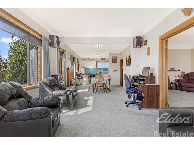5 Freeland Crescent, Riverside TAS 7250