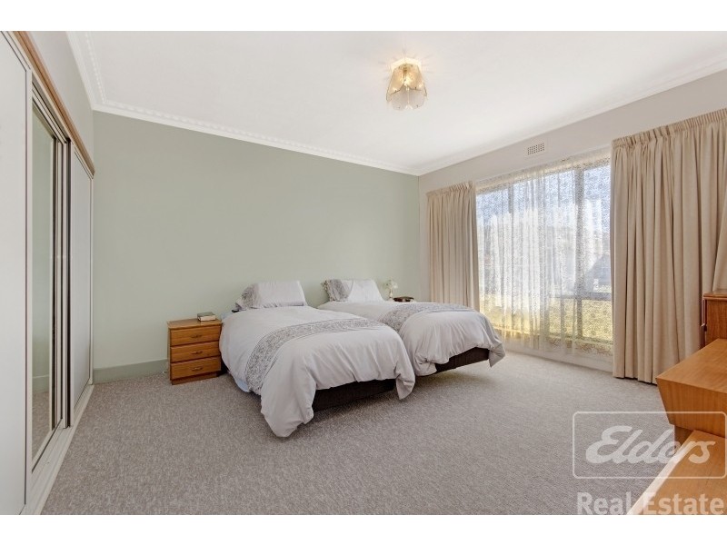 5 Freeland Crescent, Riverside TAS 7250