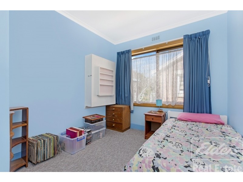 5 Freeland Crescent, Riverside TAS 7250