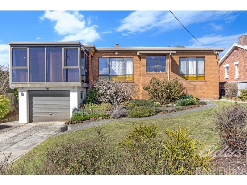 5 Freeland Crescent, Riverside TAS 7250