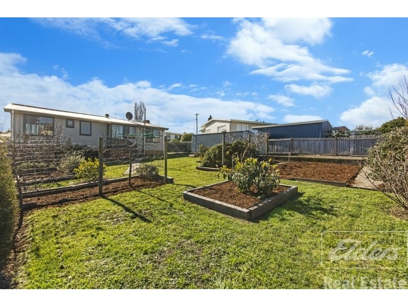 42 Kennedy Street, Mayfield TAS 7248