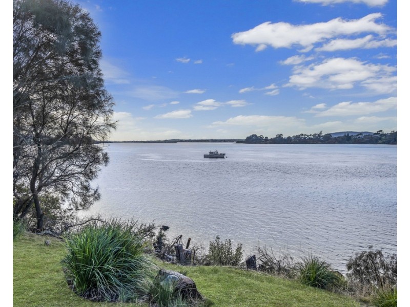 91 Sunset Boulevard, Clarence Point TAS 7270