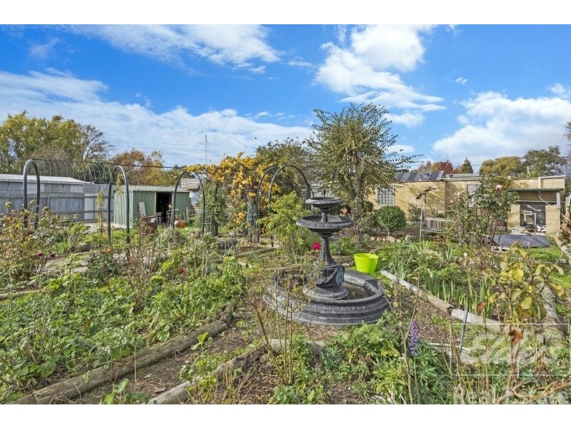 40 Meander Valley Road, Carrick TAS 7291