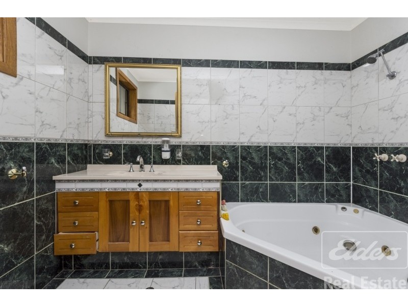 40 Meander Valley Road, Carrick TAS 7291