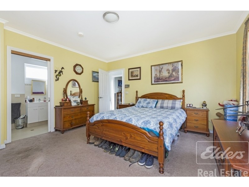40 Meander Valley Road, Carrick TAS 7291
