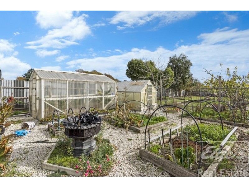 40 Meander Valley Road, Carrick TAS 7291