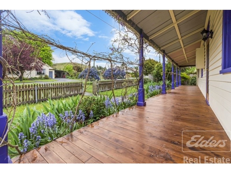 32 Station Road, Lilydale TAS 7268