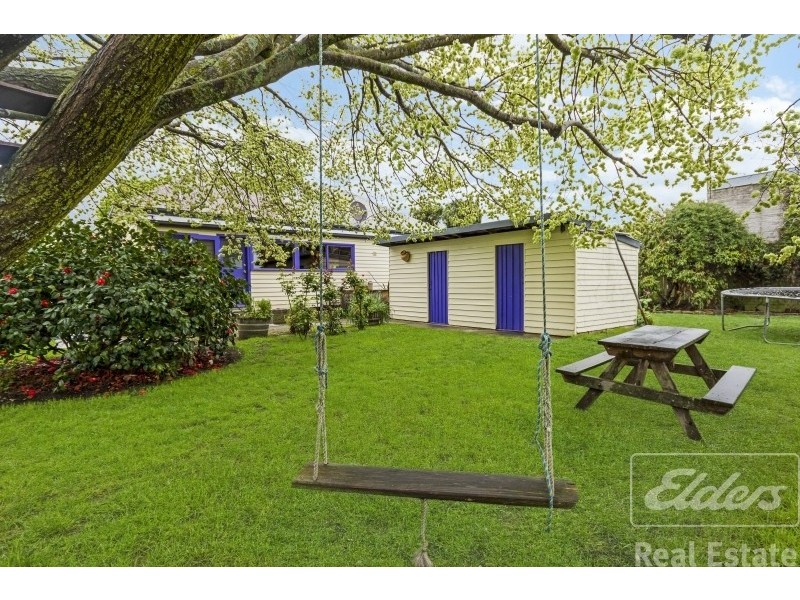 32 Station Road, Lilydale TAS 7268