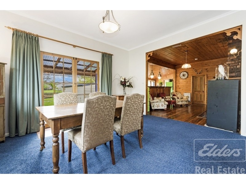 32 Station Road, Lilydale TAS 7268