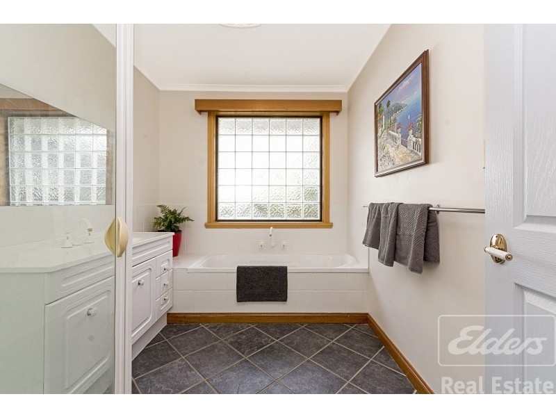 26 Burton Street, Hillwood TAS 7252