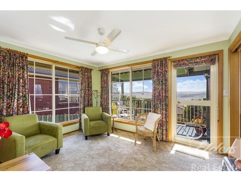 2 Tennyson Drive, Riverside TAS 7250