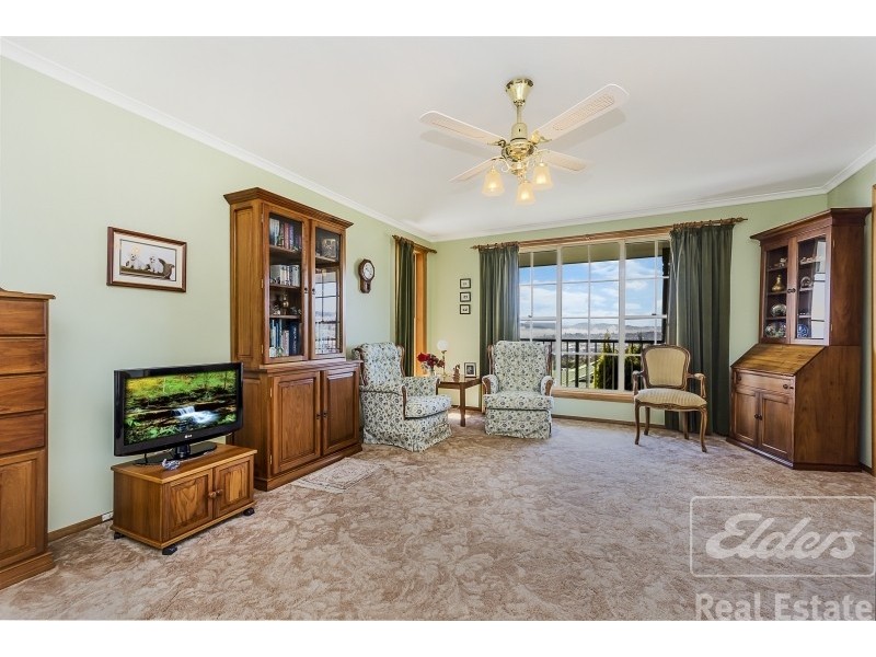 2 Tennyson Drive, Riverside TAS 7250