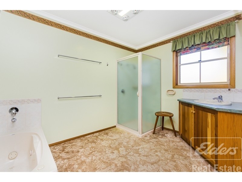 2 Tennyson Drive, Riverside TAS 7250