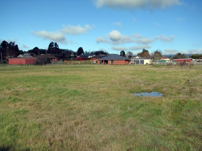 1 and 2/ Mary Street, Westbury TAS 7303