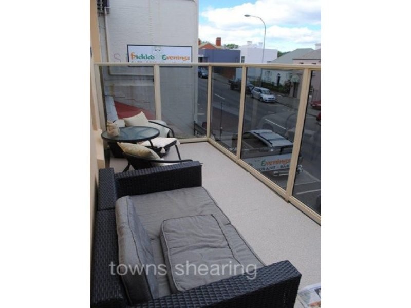 2/127 George Street, Launceston TAS 7250