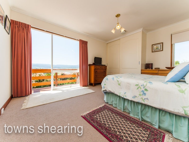 1 Cooper Crescent, Riverside TAS 7250