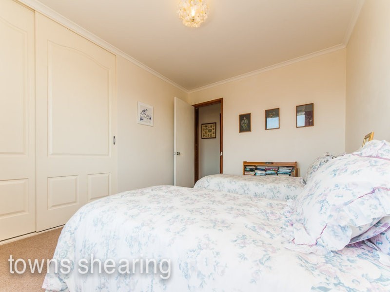 1 Cooper Crescent, Riverside TAS 7250