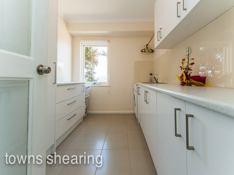 1 Cooper Crescent, Riverside TAS 7250