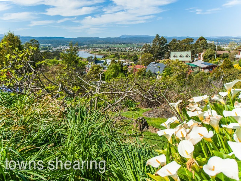 1 Cooper Crescent, Riverside TAS 7250