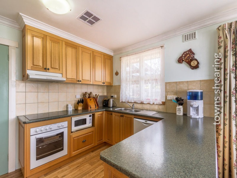 10 Parua Road, Newnham TAS 7248
