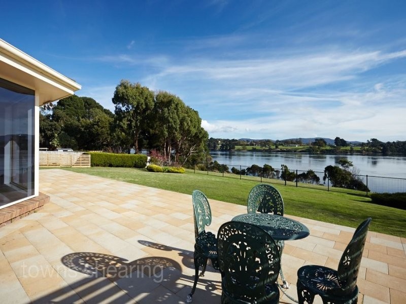 2 Tamar Avenue, George Town TAS 7253