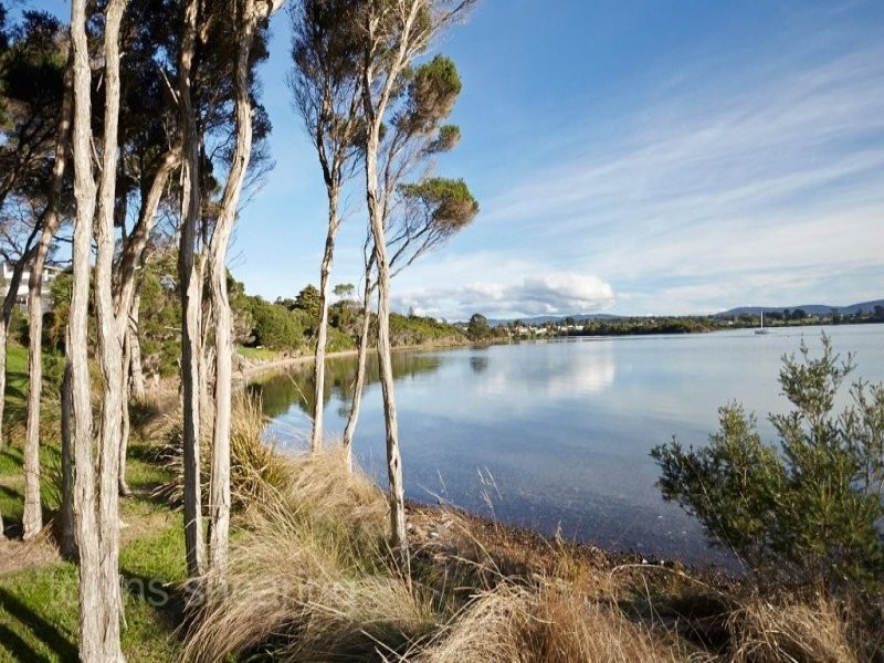 12 Reece Street, George Town TAS 7253