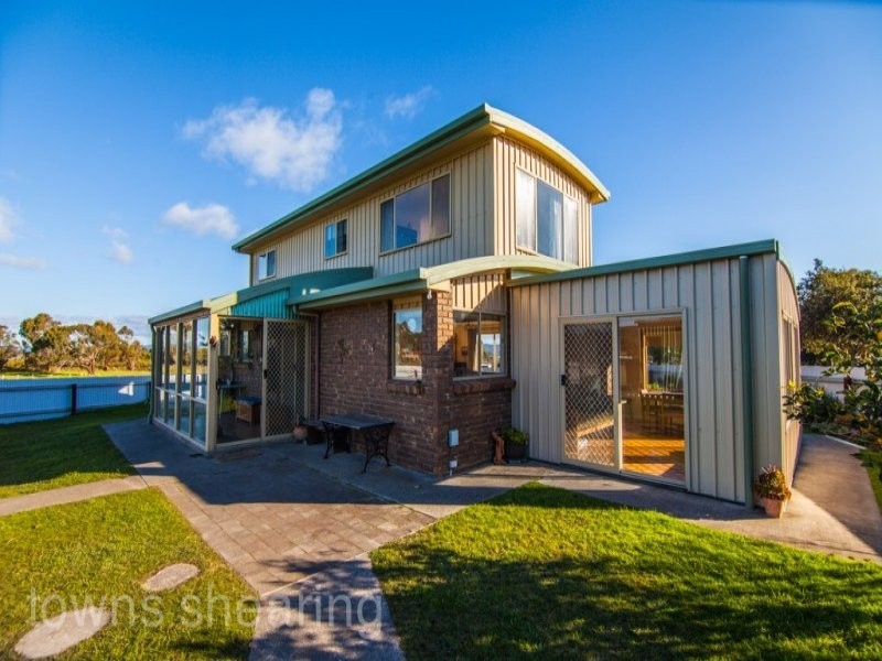 69 Arnold Street, George Town TAS 7253