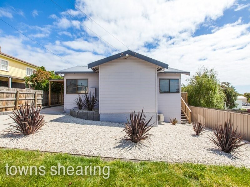 2 Henry Street, Bridport TAS 7262