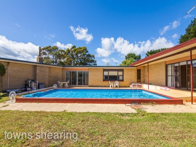 1985 Bridport Road, Bridport TAS 7262