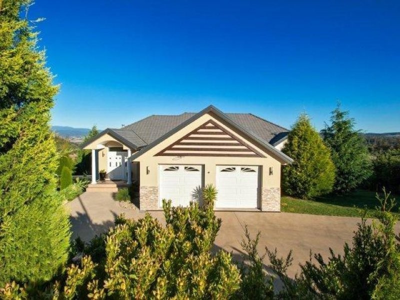 14 Skyline Avenue, Grindelwald TAS 7277