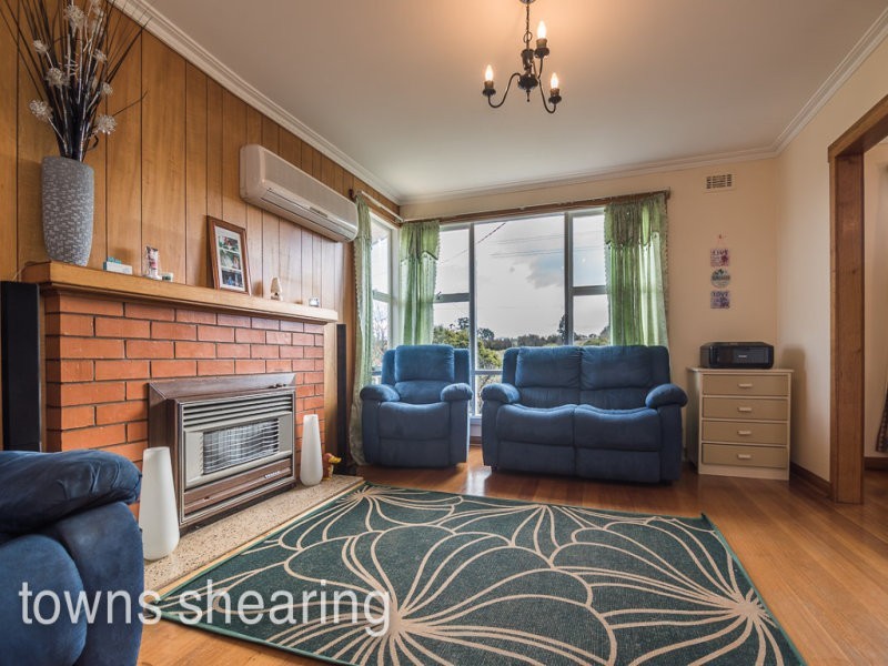 33 Outram Street, Summerhill TAS 7250