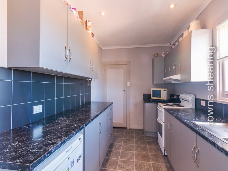 31 Ernest Street, Kings Meadows TAS 7249