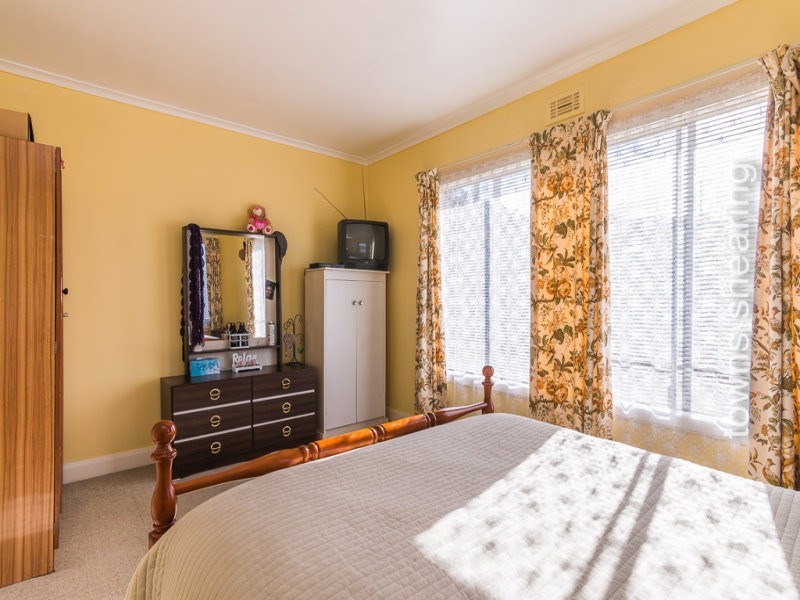 31 Ernest Street, Kings Meadows TAS 7249