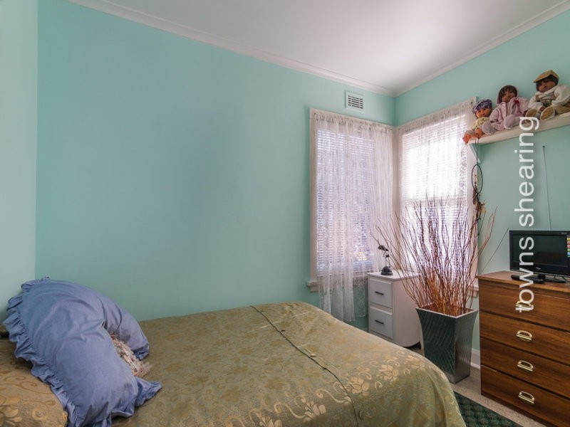 31 Ernest Street, Kings Meadows TAS 7249