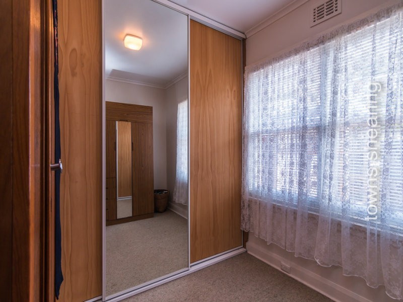31 Ernest Street, Kings Meadows TAS 7249