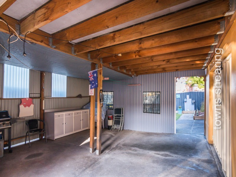 31 Ernest Street, Kings Meadows TAS 7249