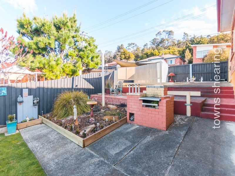 31 Ernest Street, Kings Meadows TAS 7249