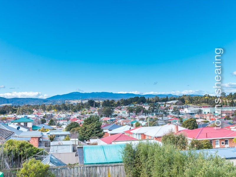 31 Ernest Street, Kings Meadows TAS 7249