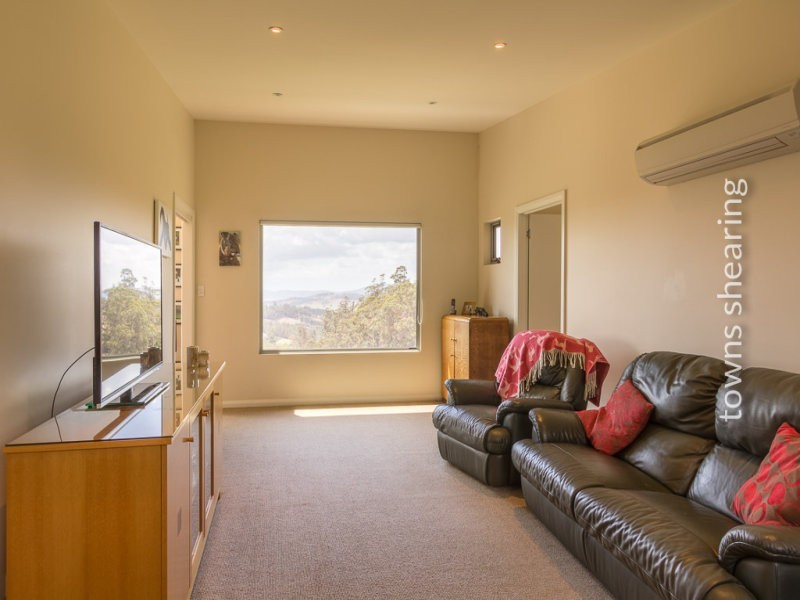 6 Mountain View Crescent, Grindelwald TAS 7277