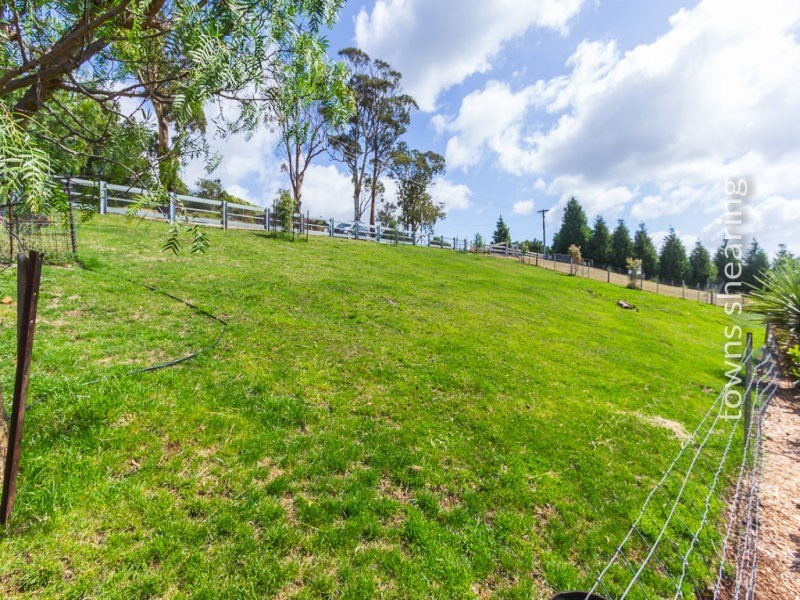 6 Mountain View Crescent, Grindelwald TAS 7277