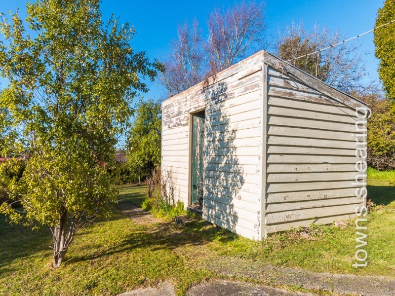 2 John Street, Beaconsfield TAS 7270