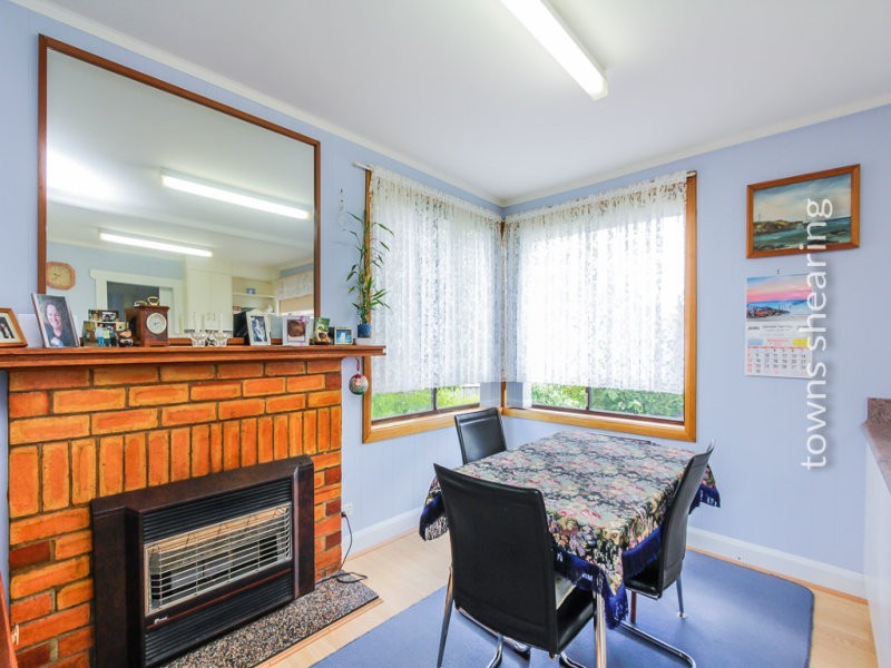 2 Sorell Street, Beaconsfield TAS 7270