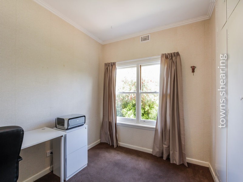 8 Notley Street, Newnham TAS 7248