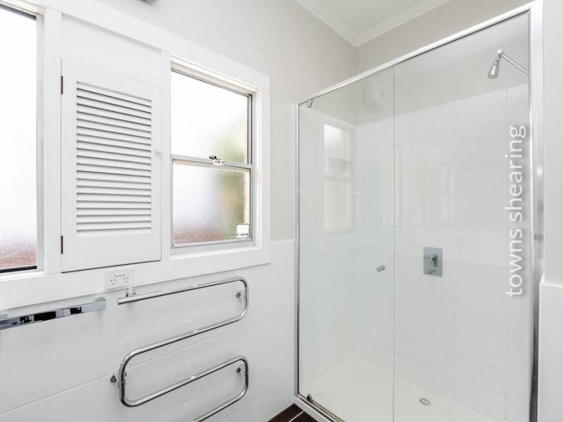 8 Notley Street, Newnham TAS 7248