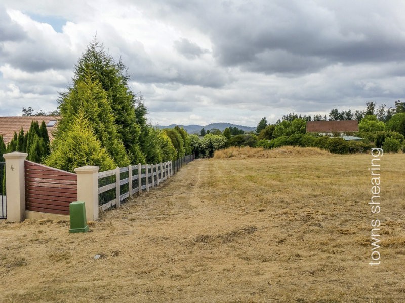 2 Skyline Avenue, Grindelwald TAS 7277