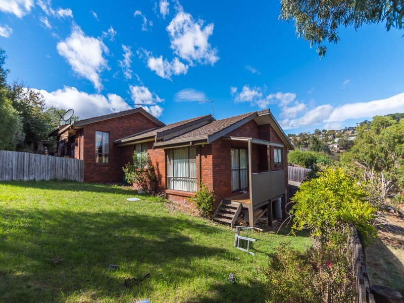 1 / 2 Sophie Place, West Launceston TAS 7250