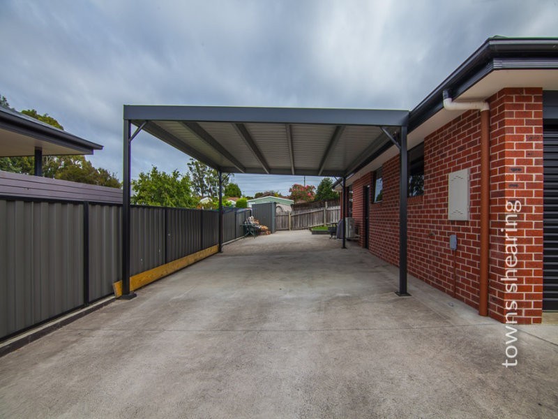 2/5 Lovely Banks Court, Legana TAS 7277